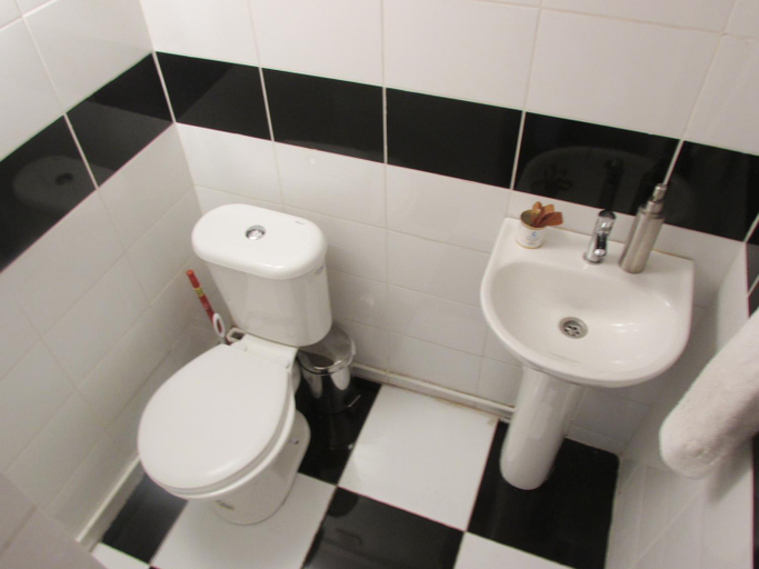 Bathroom 4, Casa Volante Hostal, Valparaíso