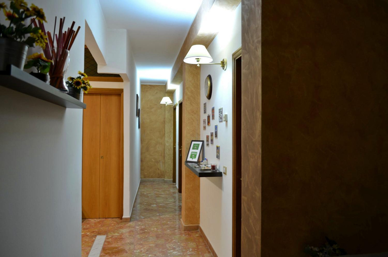 Others 3, Bed & Breakfast Fontanarossa Airport -Private Parking-, Catania