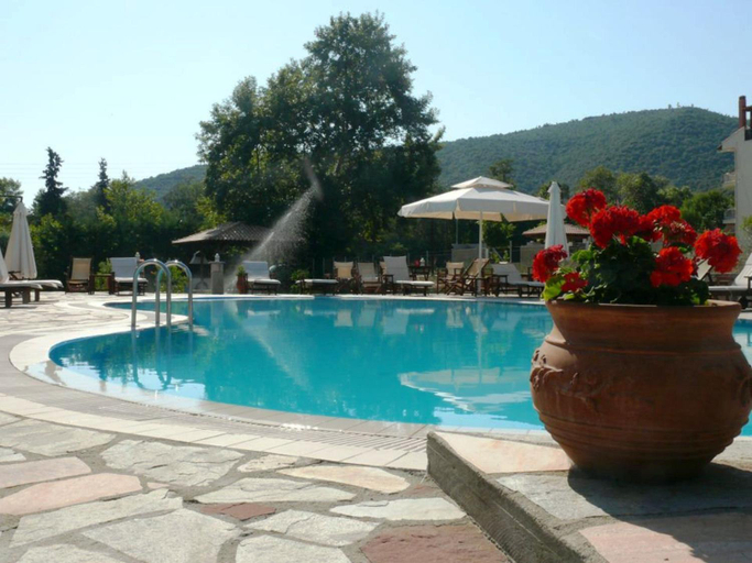 Others 4, Villa Riviera, Central Macedonia