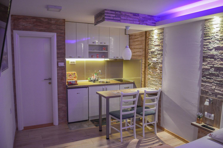 Others 4, Apartments Josipovic, Čajetina