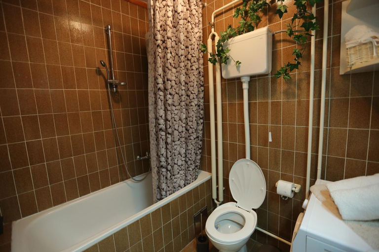 Bathroom 3, Magic Apartment, Novi Sad
