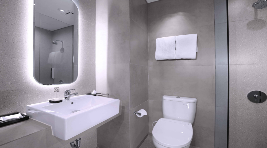 Bathroom 29