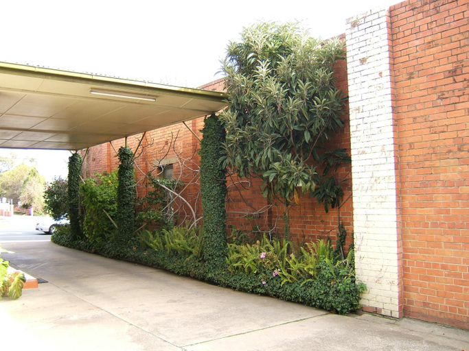 Exterior & Views 2, Albury Clifton Motel, Albury