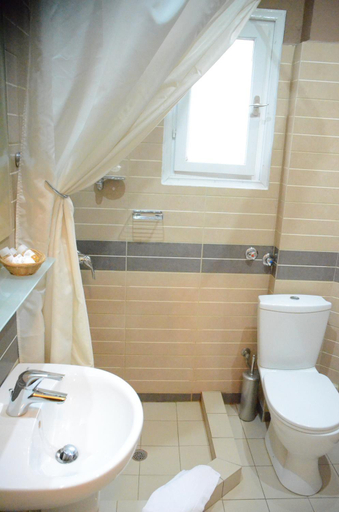Bathroom 4, Orestias Kastorias, Central Macedonia