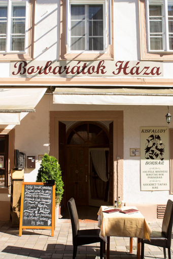 Others 5, Borbaratok Haza, Győr