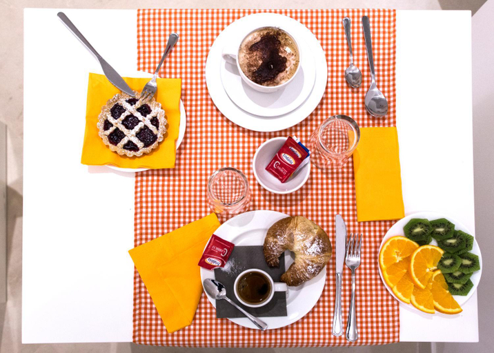 Food & Drinks 5, Ortigia Bed And Breakfast, Syracuse