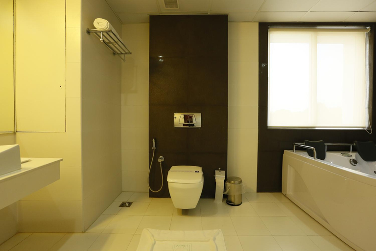 Bathroom 5, Hotel Moonlit Regency, Idukki