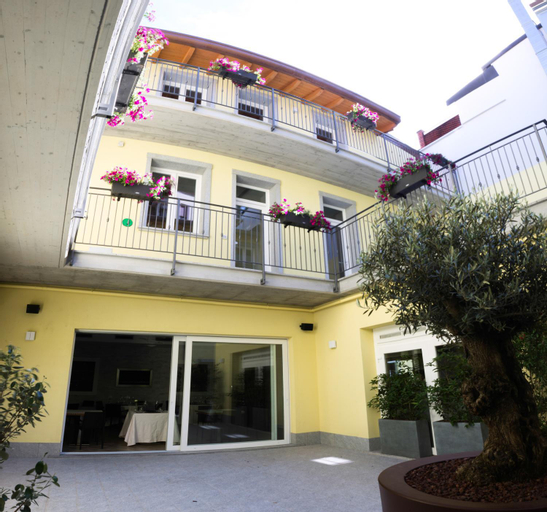 BHL Boutique Rooms Legnano, Milano