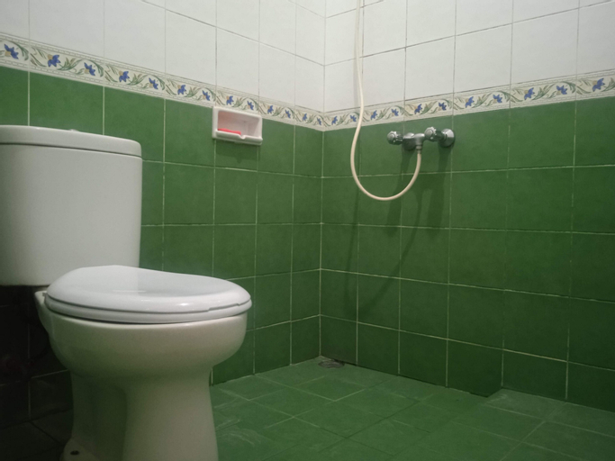 Bathroom 5
