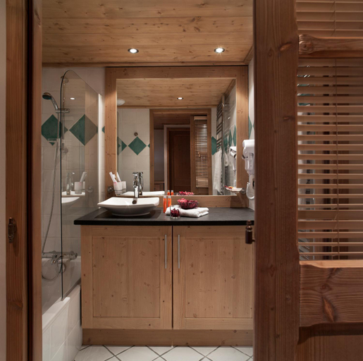 Bathroom 4, Cgh Residences & Spas Le Chalet Des Dolines, Hautes-Alpes