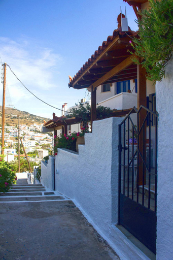 Others 4, Danaides Studios, South Aegean