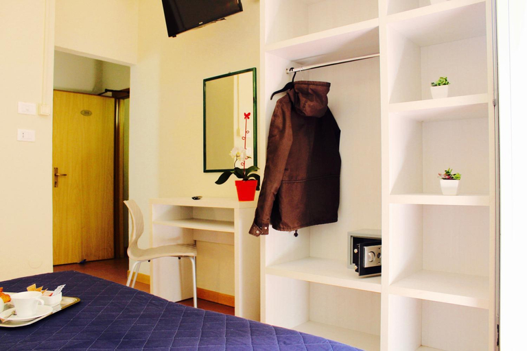 Bedroom, Fedora Hotel, Rimini