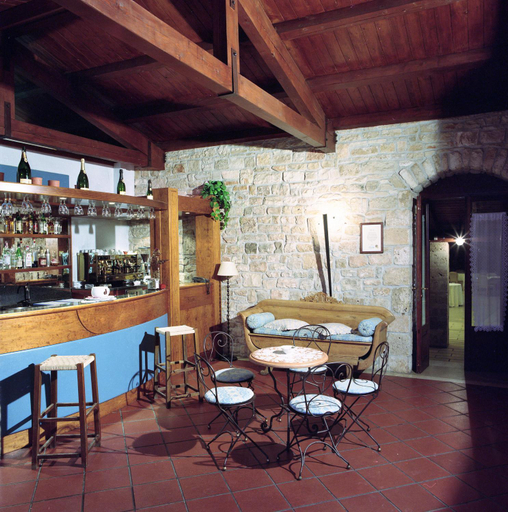 Others 2, Masseria Mofetta, Bari