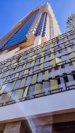 Exterior 10
