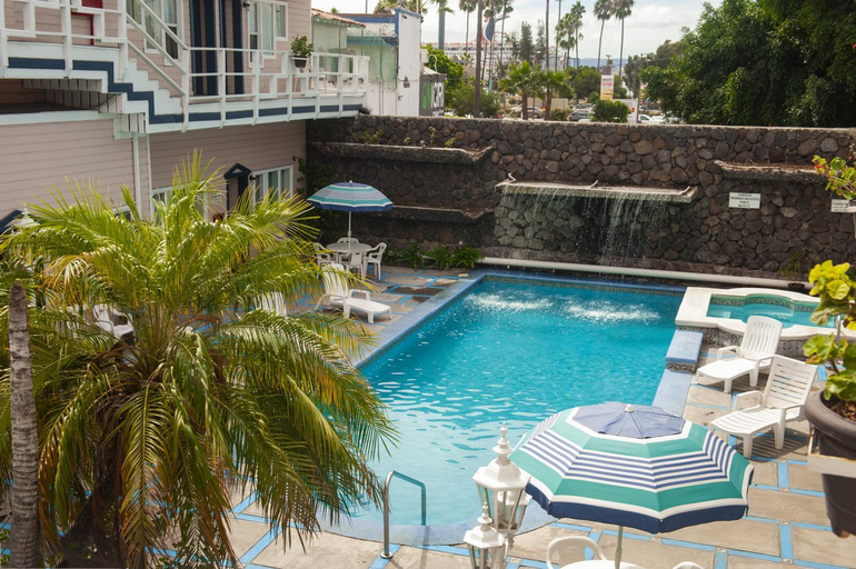 Sport & Beauty 3, Hotel Villa Fontana Inn, Ensenada