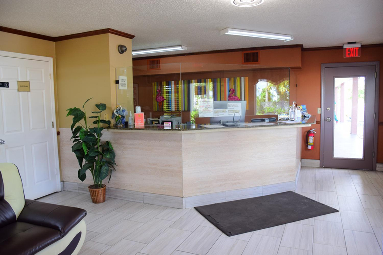 Public Area 2, Flamingo Motel, Okeechobee