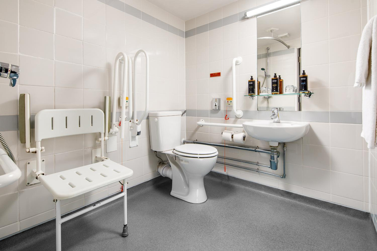 Bathroom 5, Mercure Ayr Hotel, South Ayrshire