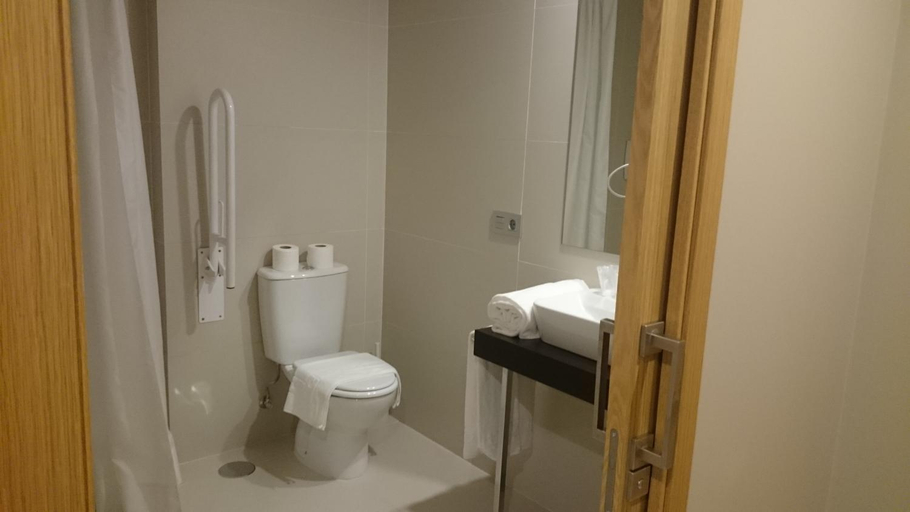 Bathroom 2, Hotel la Posada de Roces, Asturias