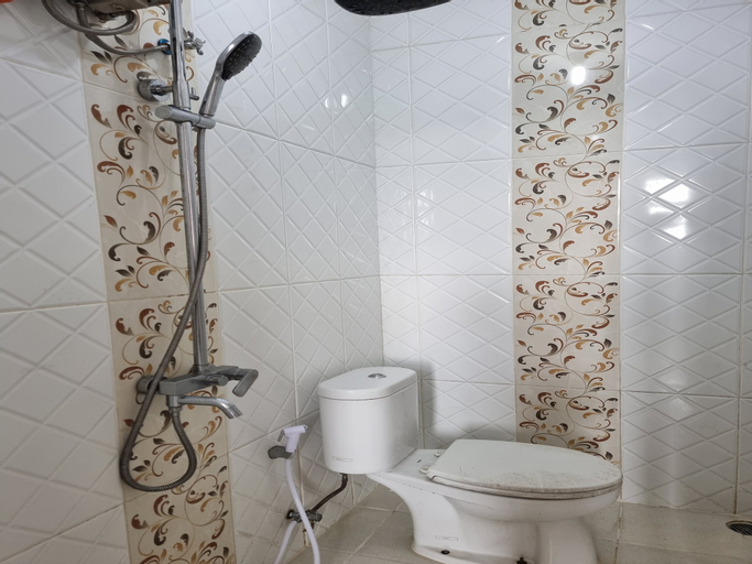 Bathroom 5