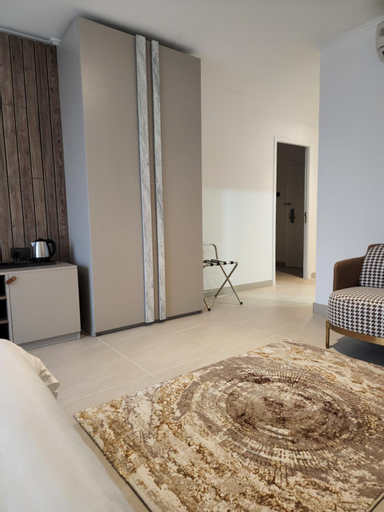 Bedroom 3, Imperial Suites Hotel, Manama