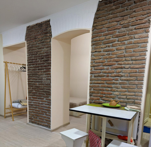 Others 3, SolApart - cozy apartment at sololaki, Tbilisi