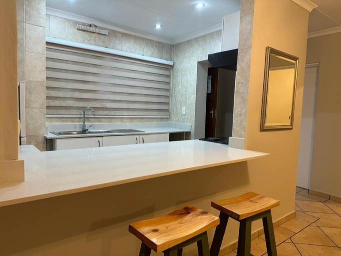 Bathroom 5, Bm Gardens Apartment Hotel, Ekurhuleni