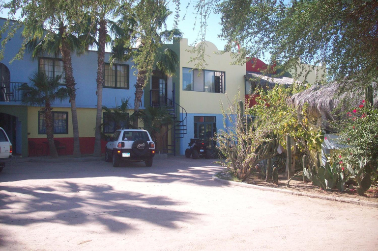 Others 4, Casabuena B&B, La Paz