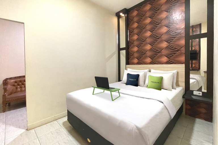 Bedroom 2, Urbanview Hotel Harapan Palopo, Palopo