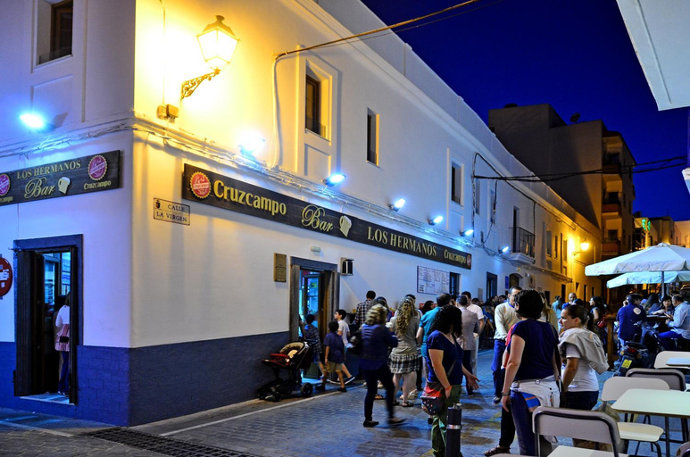 Others 2, Hostal La Fonda, Cádiz