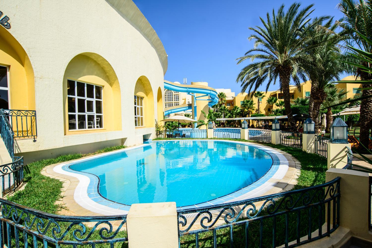 Sport & Beauty 2, Suites hôtel les charmilles & spa , La Marsa