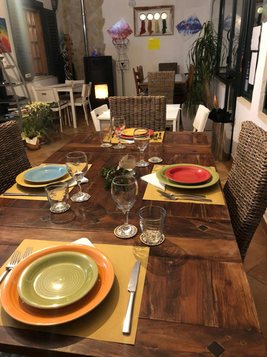 Food & Drinks