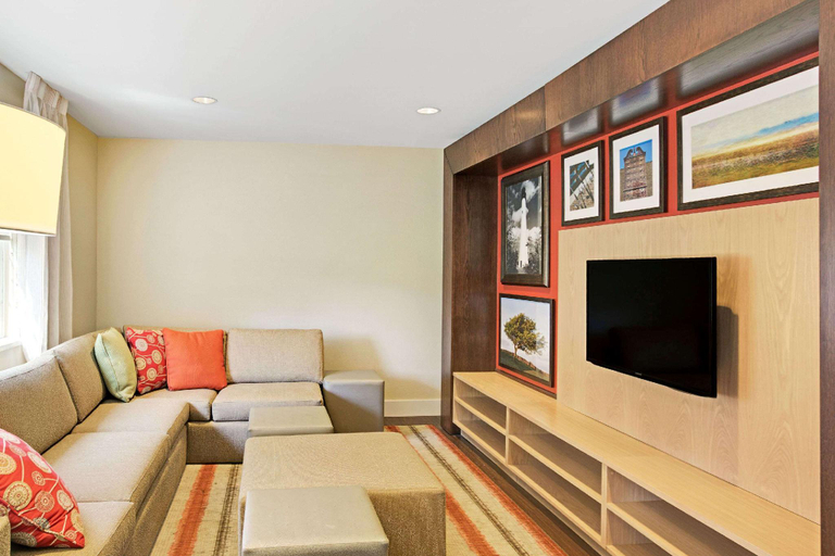 Public Area 2, MainStay Suites Greensboro, Guilford