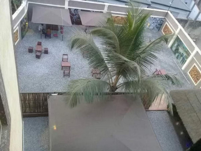Others 3, De Nelcom Resorts, Uyo