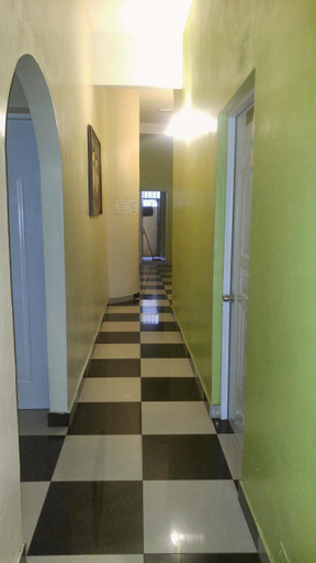 Others 5, Hotel Gazcue, Distrito Nacional
