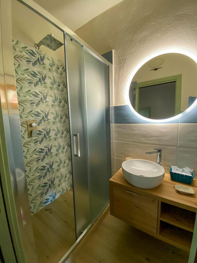 Bathroom 3, I Due Cipressi, Siena
