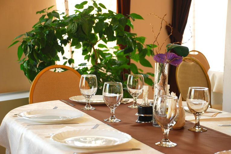 Food & Drinks 5, Nevis Wellness & Spa, Oradea