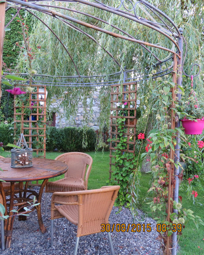 Others 4, B&B Nord Sud, Luxembourg