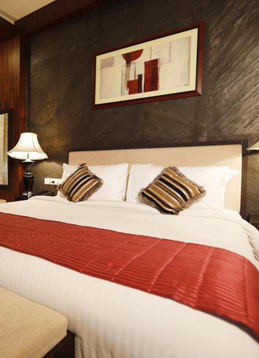 Bedroom 3, Hotel Excellency, Khordha