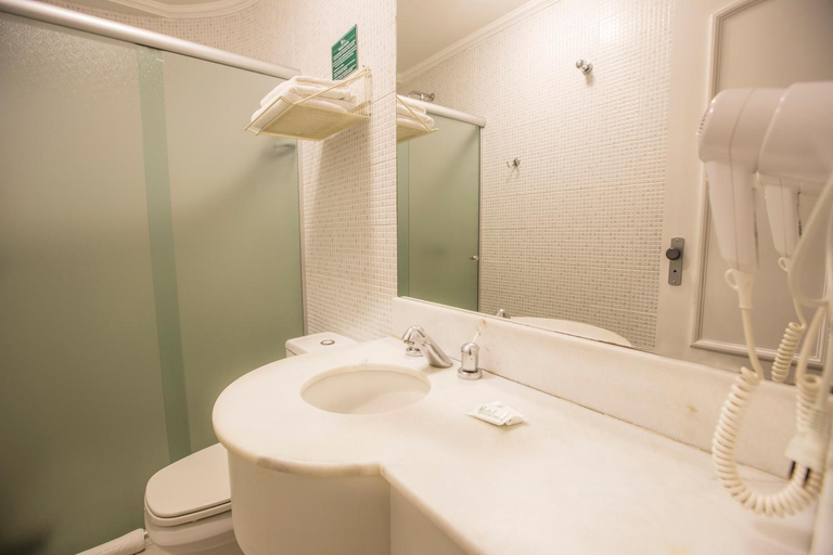 Bathroom 4, Hotel Ipanema de Sorocaba, Sorocaba