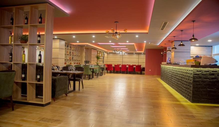 Food & Drinks 3, Hotel Sonoma, Priština