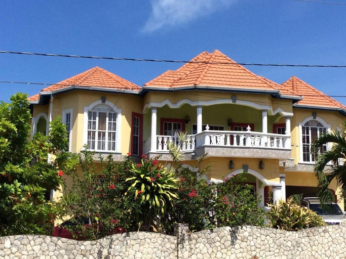 Others 2, Jamaica Dream Gateway