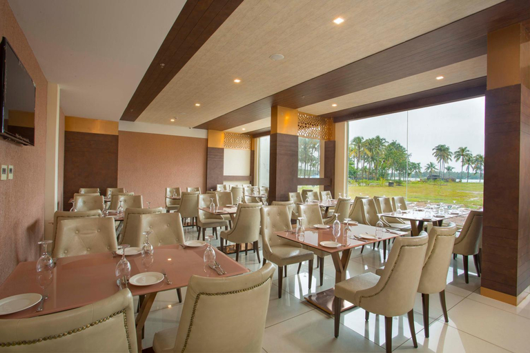 Food & Drinks 3, Blue Serene Backwater Resort, Thrissur