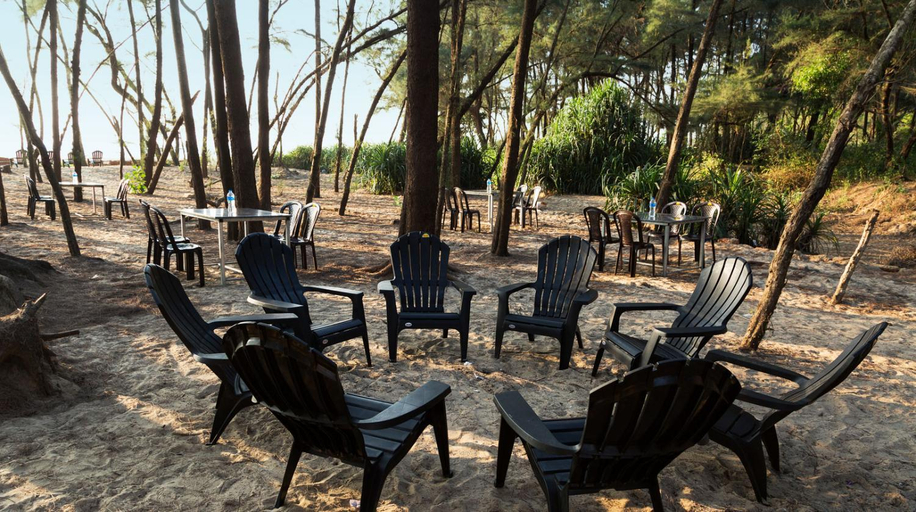 Food & Drinks 4, Blue Ocean Sands - Beach Stay, Uttara Kannada