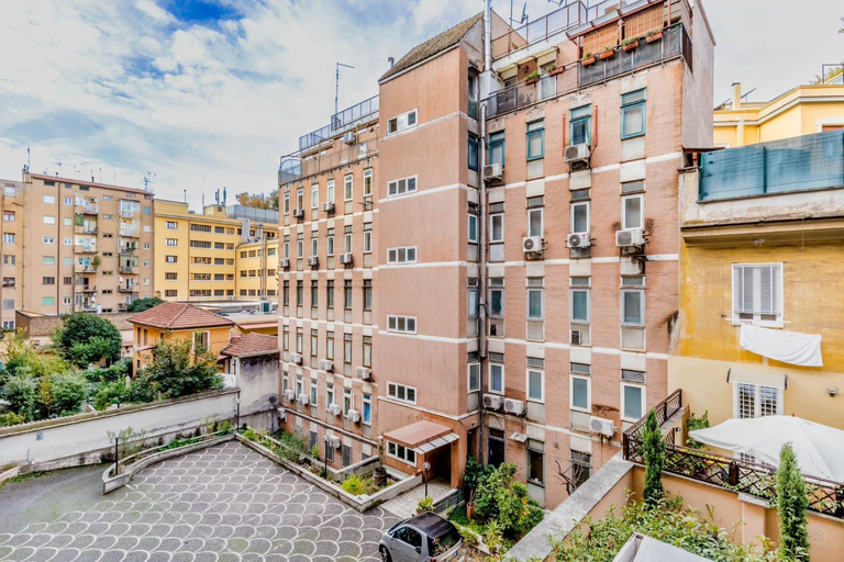 Others 2, B&B Trastevere 94, Roma