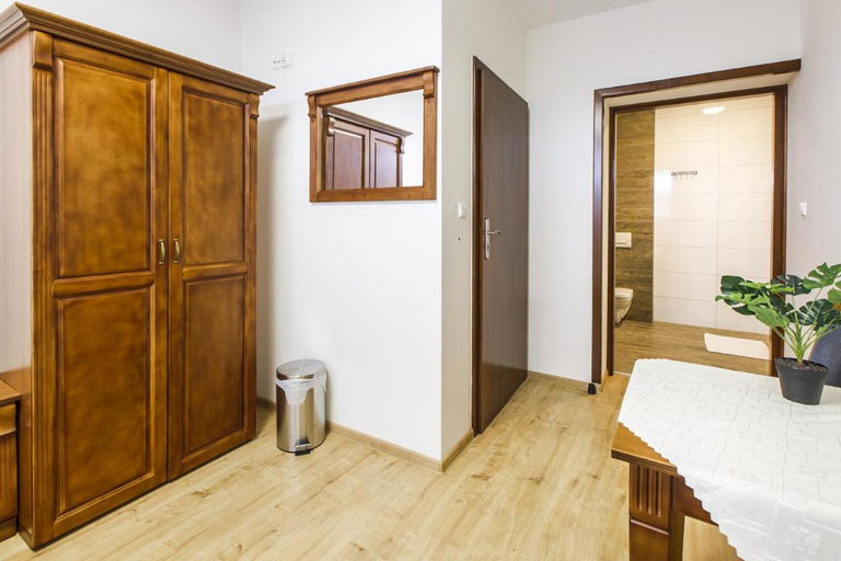 Others 4, BABIOGORSKA B&B, Nowy Targ