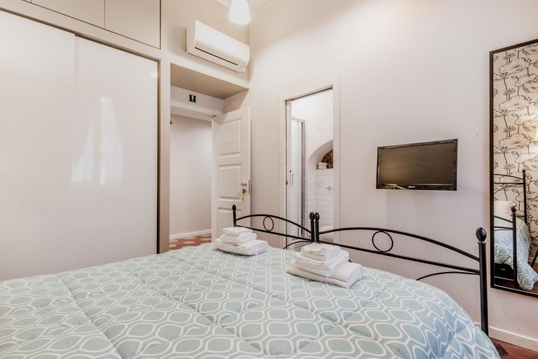 Others 5, B&B Trastevere 94, Roma