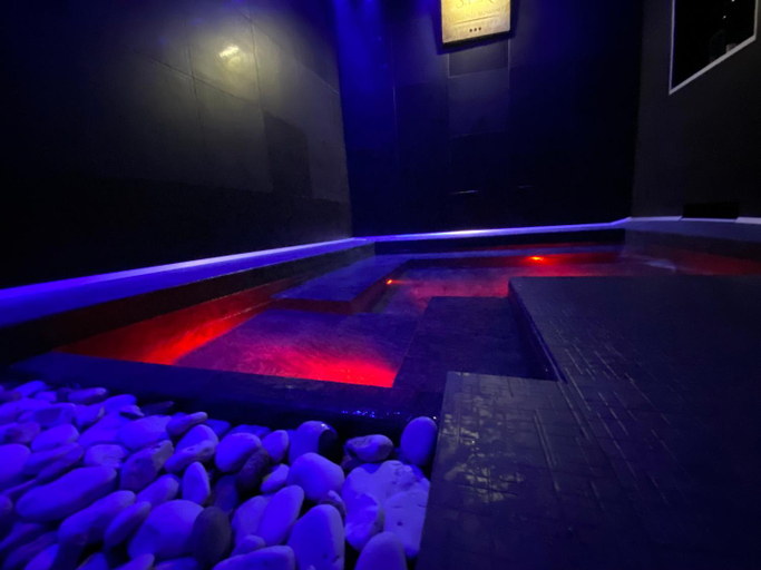 Sport & Beauty 5, Residenze Romano Ristorante & SPA albergo diffuso - WHITE, Foggia