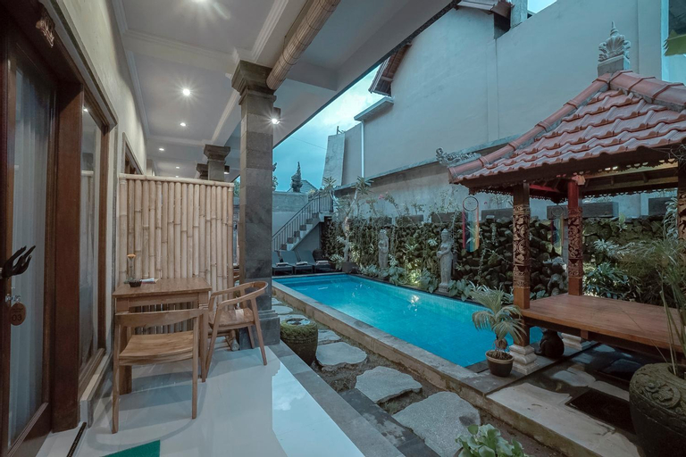 Swimming Pool 4