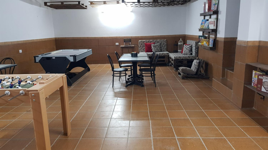 Others 5, Casitas Gutierrez, Las Palmas