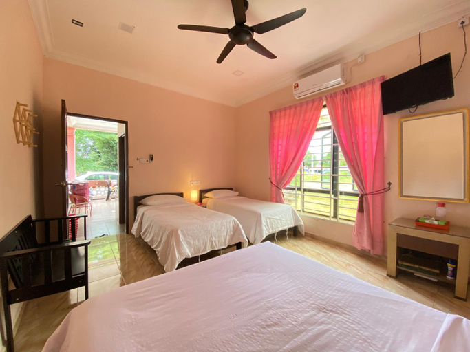 Others 3, Besut Guesthouse, Besut